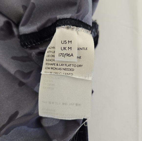 FP We The Free Teddy Sheer Velvet Camo Burnout Tee In Blue Size Medium - Picture 9 of 12